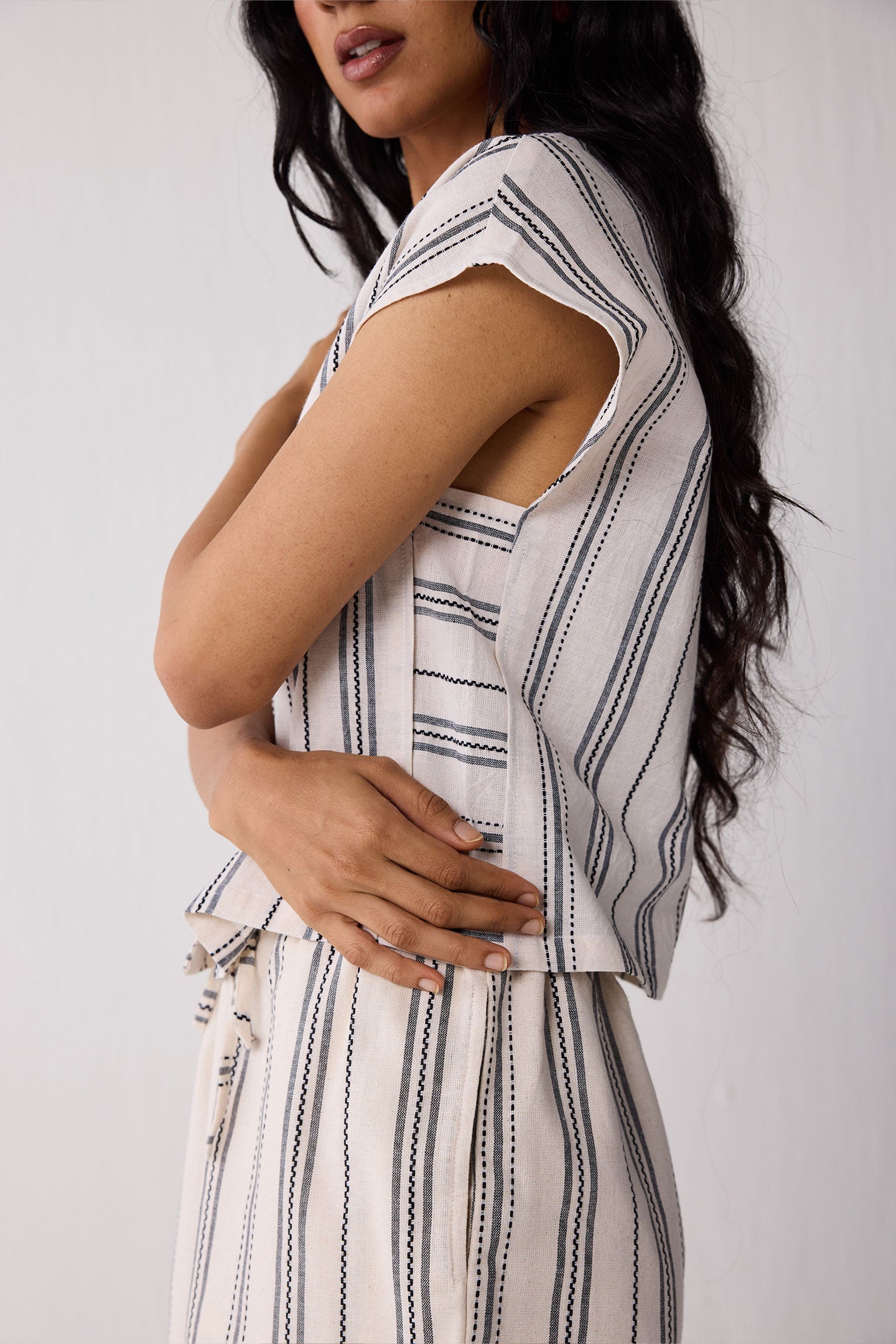 Regular Drawstring Shorts in Stripes